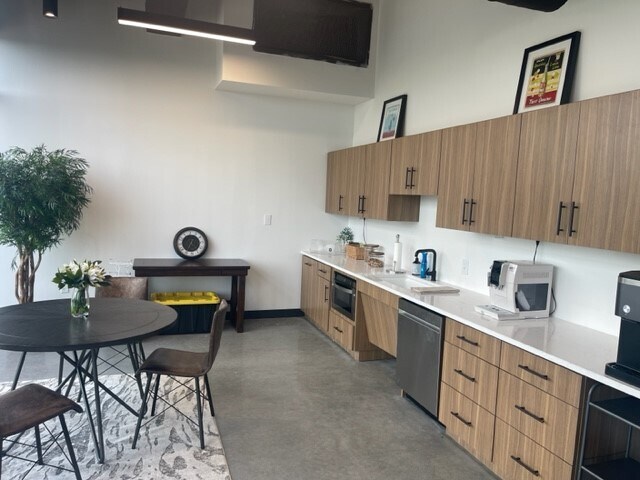 More Photos Of 11520 Davis Dr, Alpharetta Office For Lease