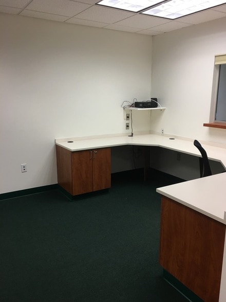 More Photos Of 225 Bridge St, Metuchen Medical For Lease
