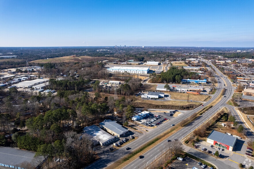 5006 5008 New Bern Ave, Raleigh, NC 27610 Showroom For Sale