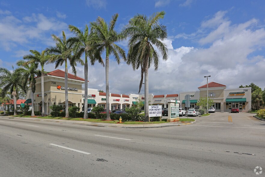 Primary Photo Of 730 W Hallandale Beach Blvd, Hallandale Beach General Retail For Sale