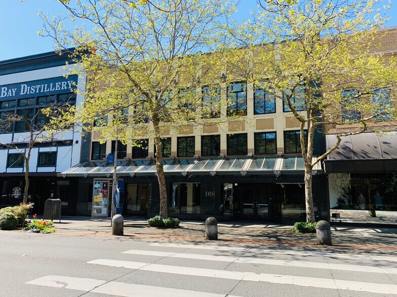 More Photos Of 1315 Cornwall Ave, Bellingham Office For Sale