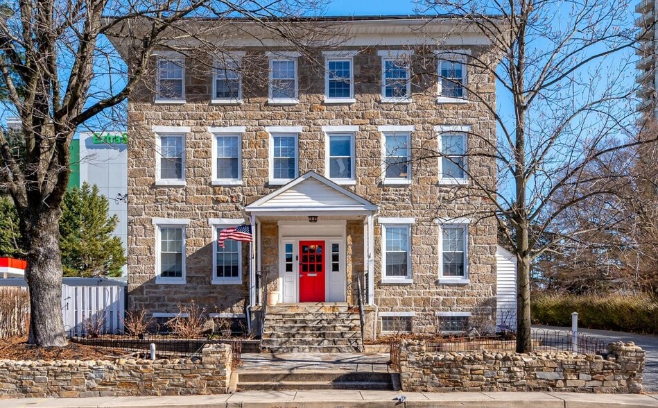 Primary Photo Of 518 Virginia Ave, Towson Office For Lease