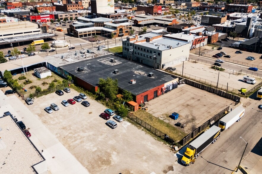 Primary Photo Of 2802 Rivard st, Detroit Land For Sale