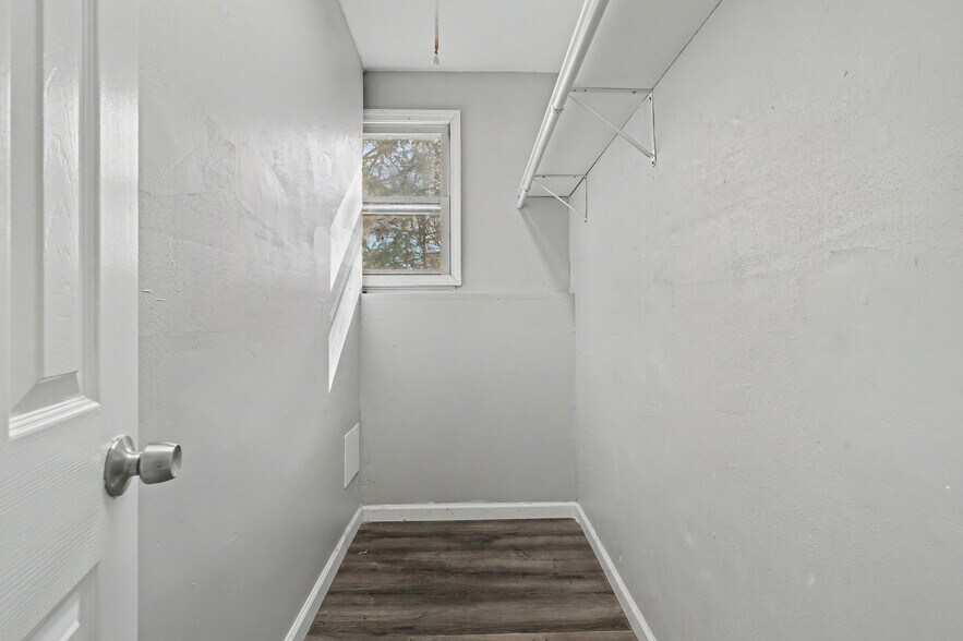 More Photos Of 219 S Orchard St, Wallingford Multifamily For Sale