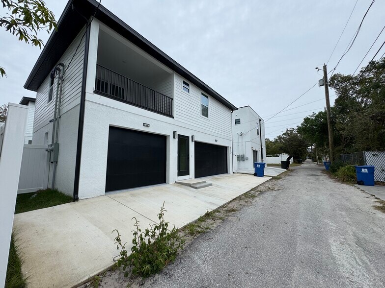 More Photos Of 1919 30th Ave N, Saint Petersburg Specialty For Sale