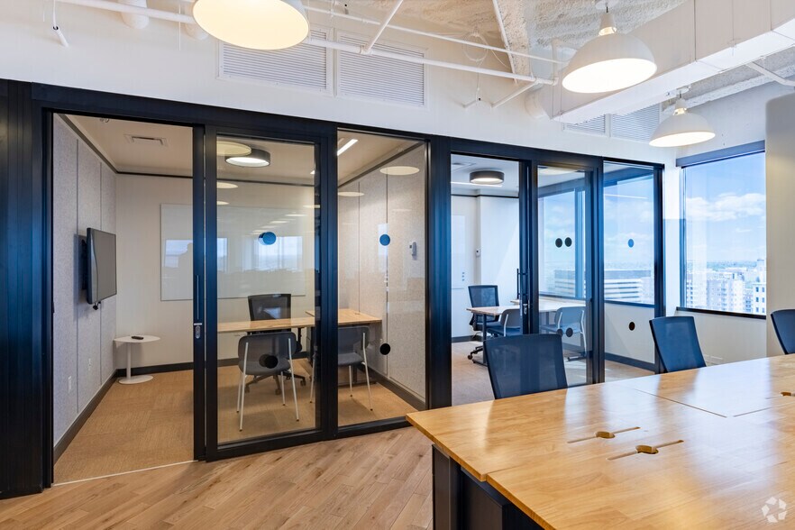 More Photos Of 1560 Broadway, Denver Coworking Space