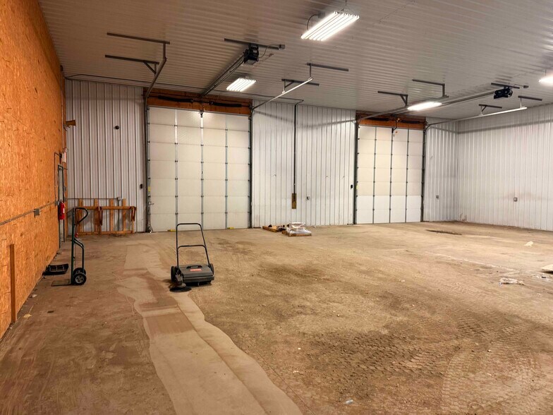 More Photos Of , Moorhead Unknown For Sale