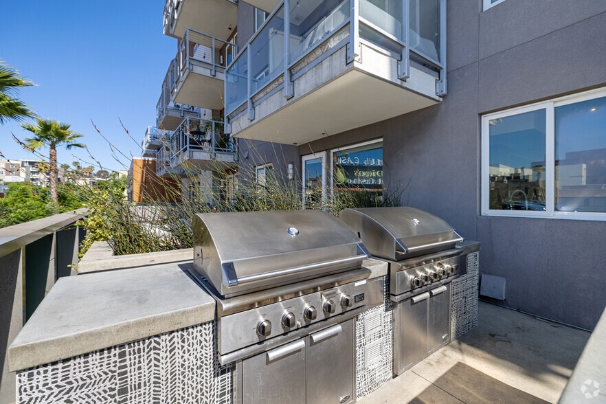 More Photos Of 1980 Kettner Blvd, San Diego Apartments For Lease