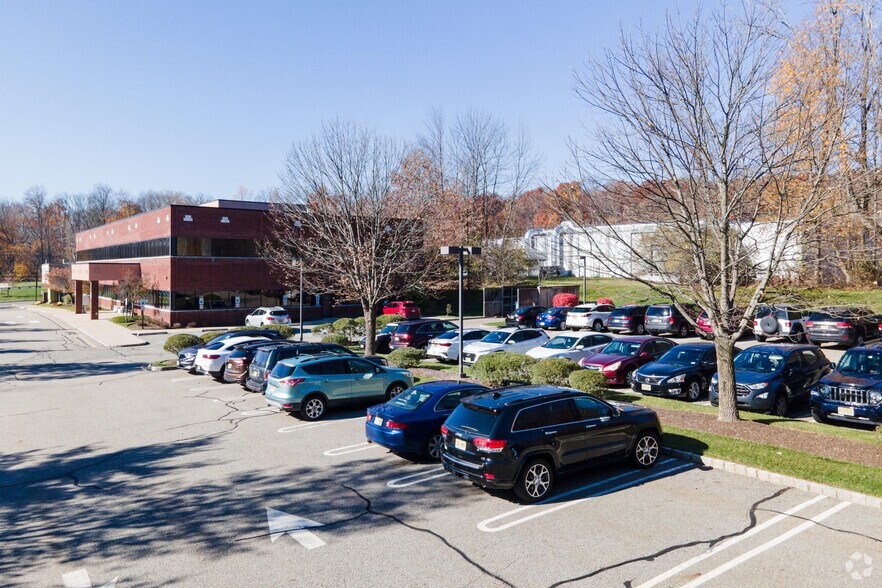 More Photos Of 8 Saddle Rd, Cedar Knolls Medical For Lease