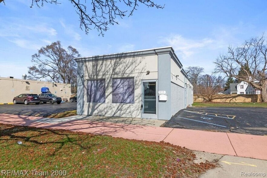 More Photos Of 5153 S Beech Daly St, Dearborn Heights Coworking Space