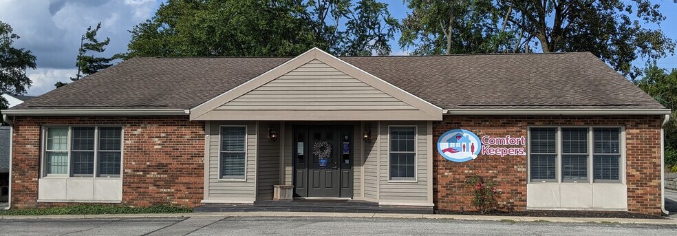 Primary Photo Of 4101 E 3rd St, Bloomington Office For Lease