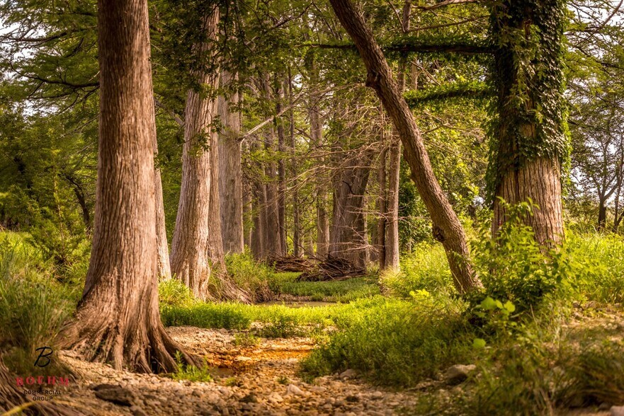 More Photos Of 50500 Interstate 10 W, Comfort Office For Sale