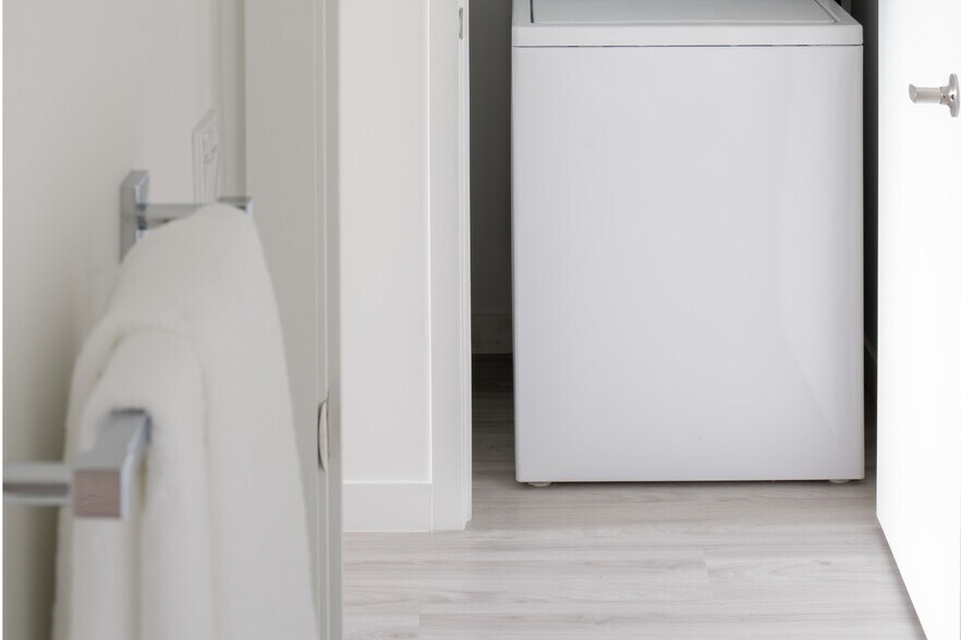 More Photos Of 23 NE 17th Ter, Miami Apartments For Lease