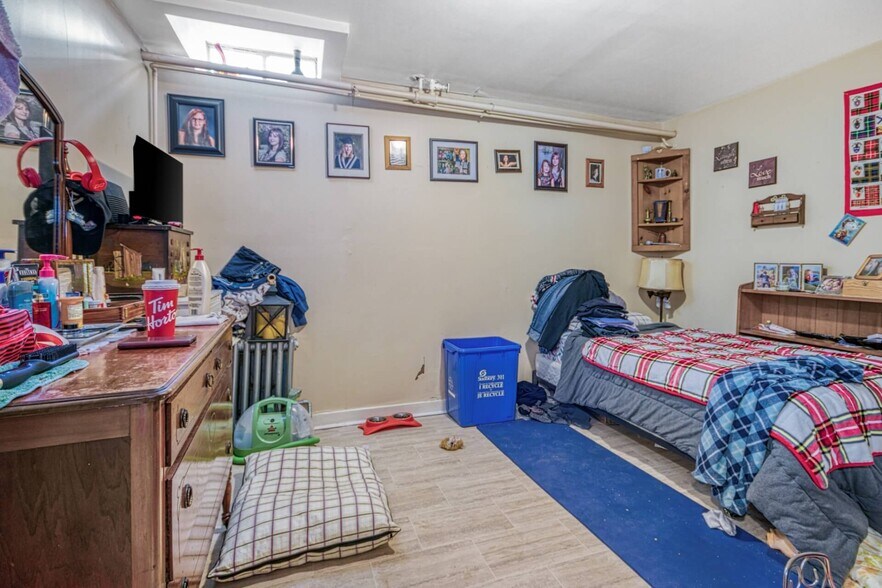 More Photos Of 375-377 Laforest Av, Sudbury Apartments For Sale
