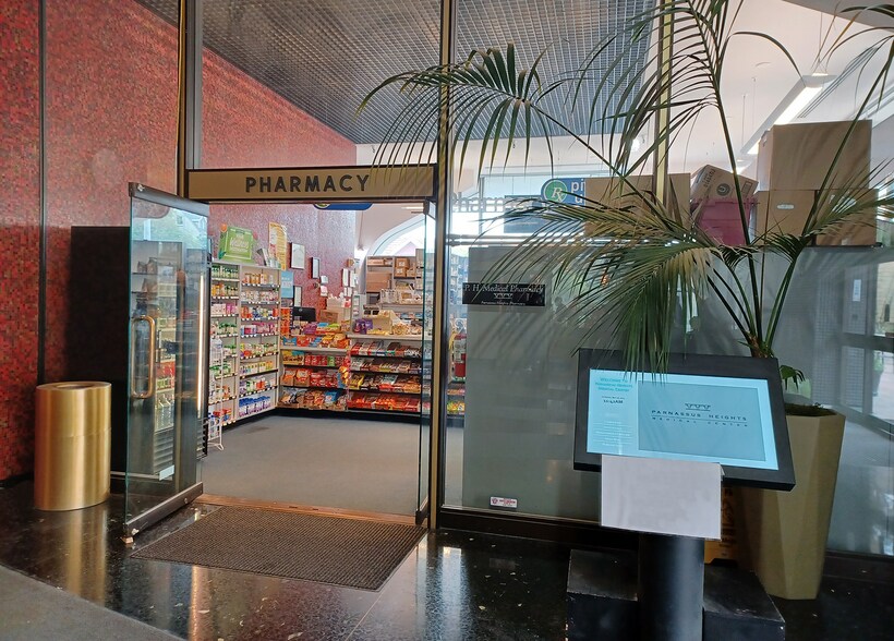 More Photos Of 350 Parnassus Ave, San Francisco Medical For Lease