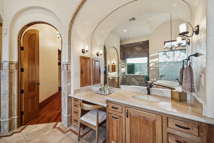 More Photos Of 21538 Mueschke Rd, Tomball Lodge Meeting Hall For Sale