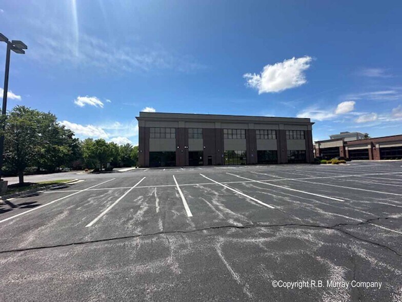 More Photos Of 4350 S National Ave, Springfield Medical For Sale