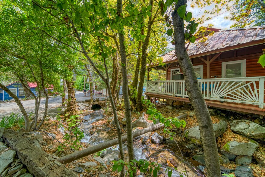 More Photos Of 14785 Belden Town rd, Belden Hotel For Sale