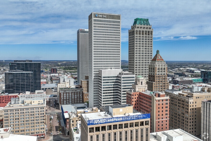 More Photos Of 15 E 5th St, Tulsa Office For Lease