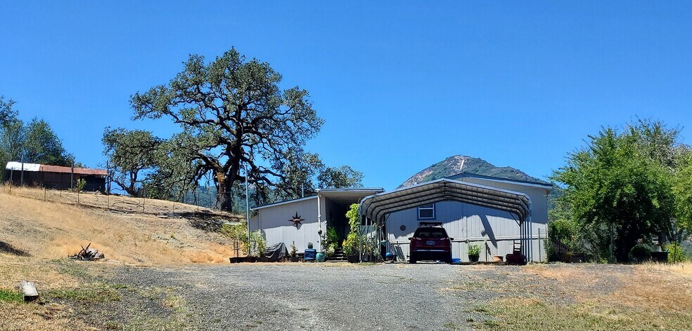 More Photos Of 14600 S Highway 101, Hopland Winery Vineyard For Sale