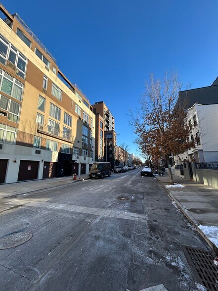 More Photos Of 999 Willoughby Ave, Brooklyn Apartments For Sale