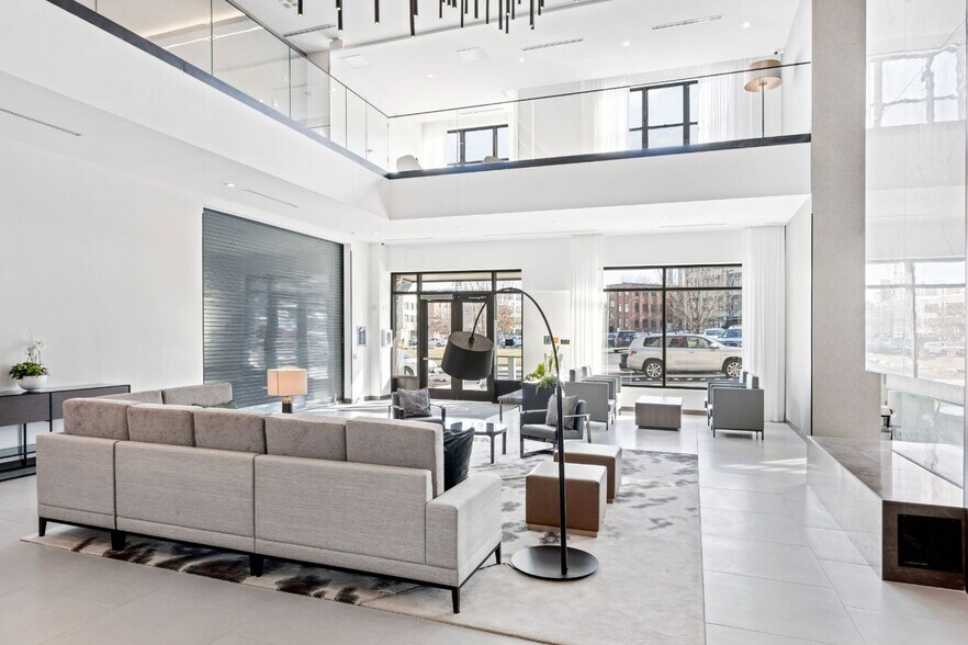 More Photos Of 125 Clifford St, Providence Apartments For Lease