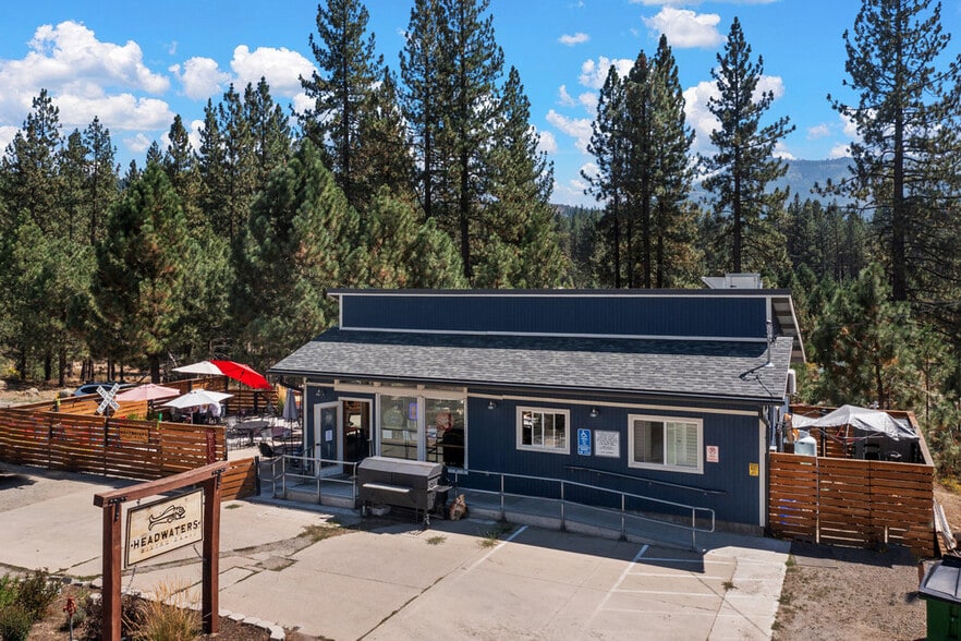 Primary Photo Of 620 E Sierra Ave, Portola Restaurant For Sale