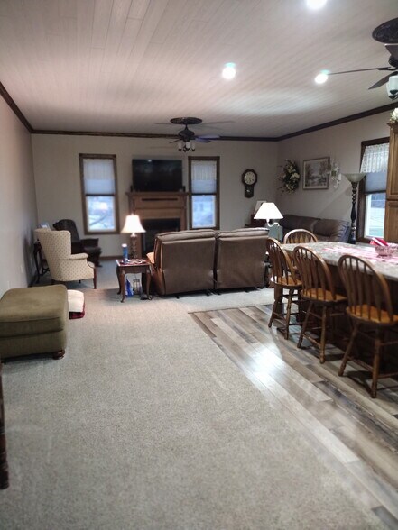 More Photos Of 131 Main St, Worthville Restaurant For Sale