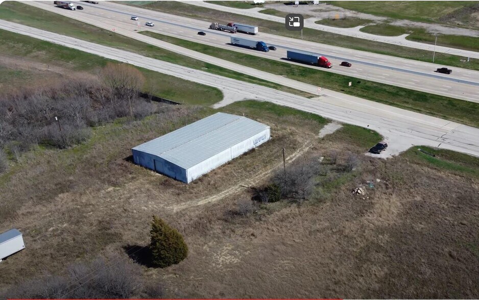 More Photos Of 24387 N Interstate 35, West Warehouse For Sale