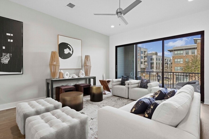 More Photos Of 3824 Berkman Dr, Austin Office Residential For Sale