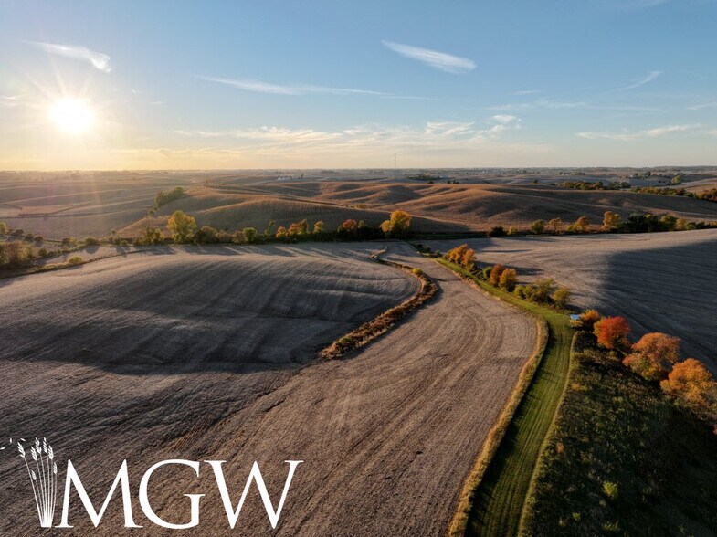 More Photos Of 24500 Great River Road, Princeton Land For Sale