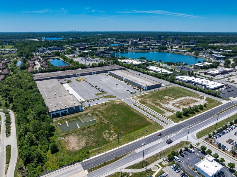 More Photos Of 4161 E 96th St, Indianapolis Warehouse For Lease