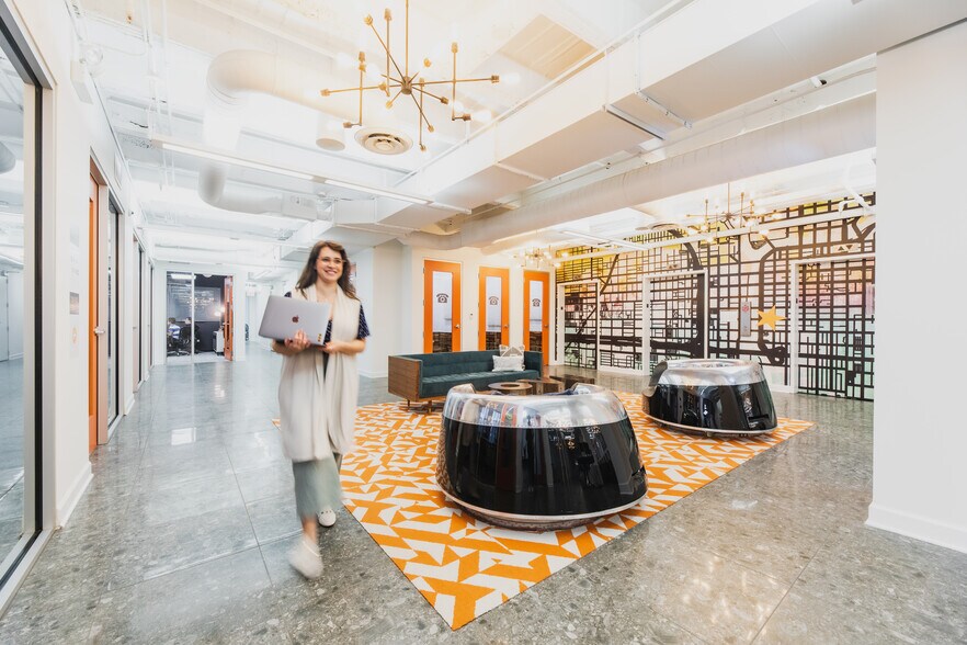 More Photos Of 318 W Adams St, Chicago Coworking Space