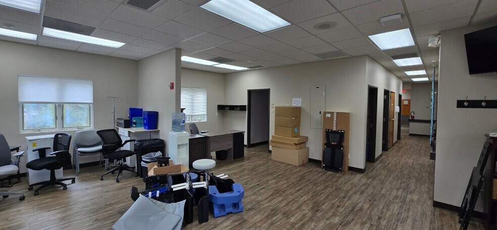 More Photos Of 1100 Gail Gardner Way, Prescott Office For Sale