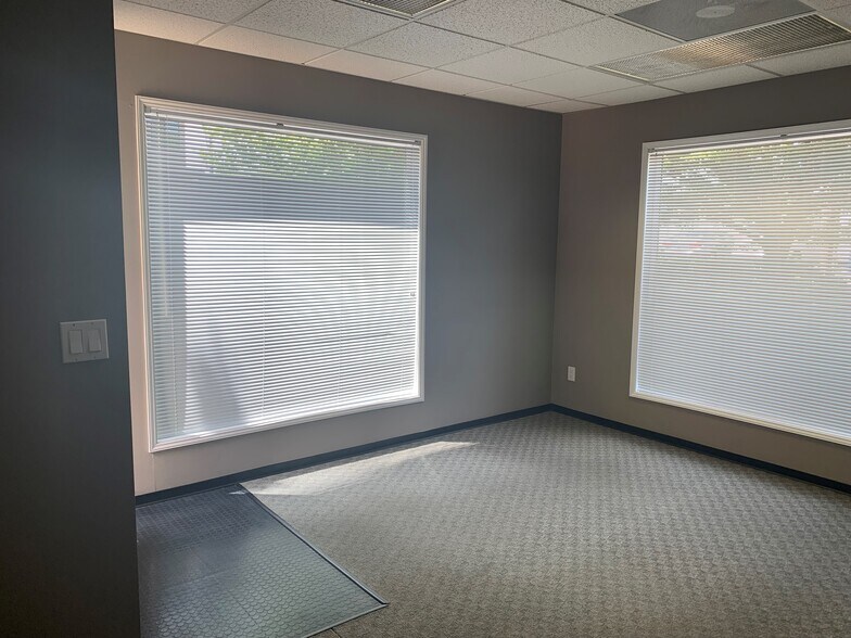 More Photos Of 216-220 NW 6th St, Corvallis Office For Lease