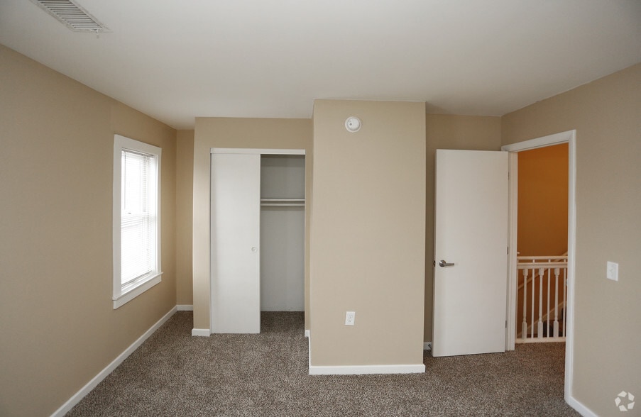 More Photos Of 550 Fletcher Ave, Indianapolis Apartments For Sale