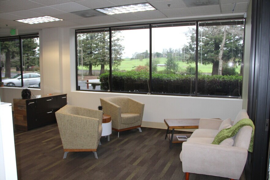 More Photos Of 1310 Redwood Way, Petaluma Medical For Lease