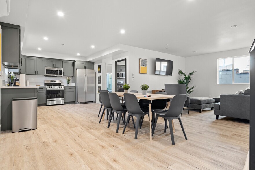 More Photos Of 310 S Breed St, Los Angeles Multifamily For Sale