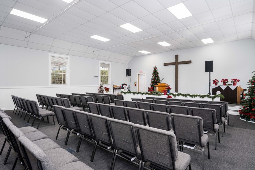 More Photos Of 1025 Maple St, Kingsport Religious Facility For Sale
