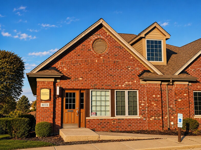 More Photos Of 10331-10335 W Lincoln Hwy, Frankfort Office For Sale