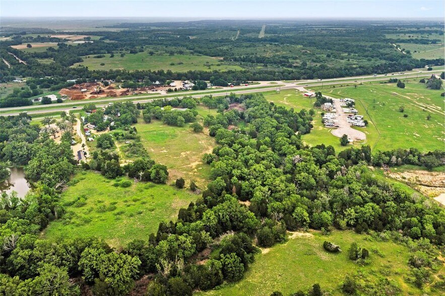 More Photos Of 1389 U.S. 290 E, Elgin Land For Sale