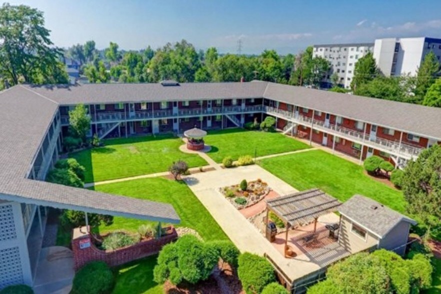 More Photos Of 375 S Depew St, Lakewood Apartments For Sale