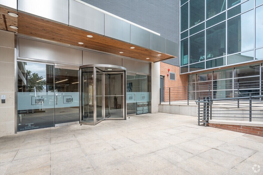 More Photos Of 2100 Travis St, Houston Office Residential For Lease