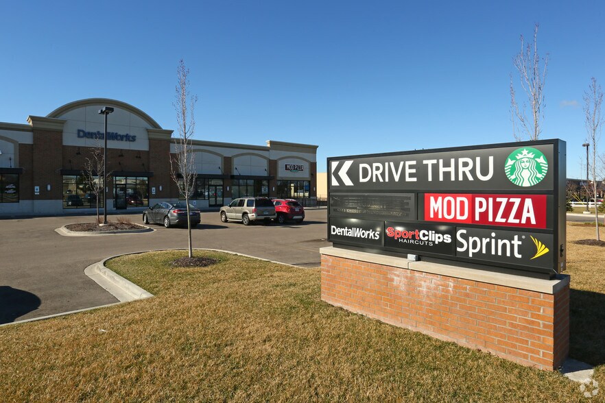 More Photos Of 41725-41759 Ford Rd, Canton Township Unknown For Lease