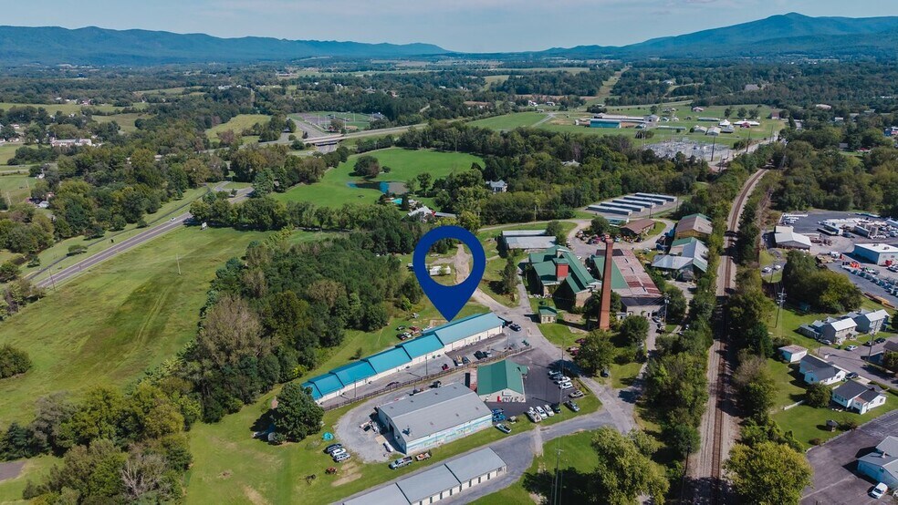 More Photos Of 211 Tannery Rd, Luray Warehouse For Sale