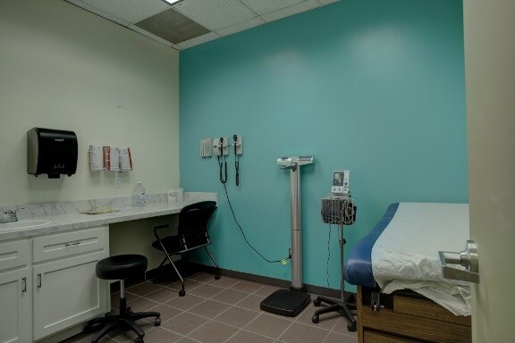 More Photos Of 419 Emancipation Ave, Houston Assisted Living For Lease