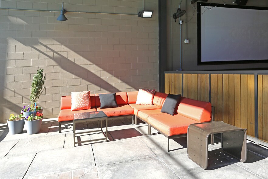 More Photos Of 575 E 4th St, Winston-Salem Apartments For Lease