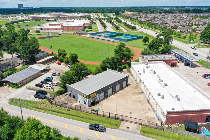 More Photos Of 17711 Old Louetta Rd, Houston Auto Repair For Sale