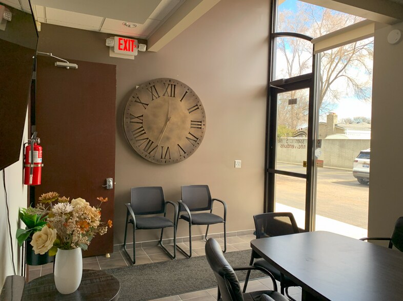 More Photos Of 2609 Metropolitan Pky, Sterling Heights Medical For Lease