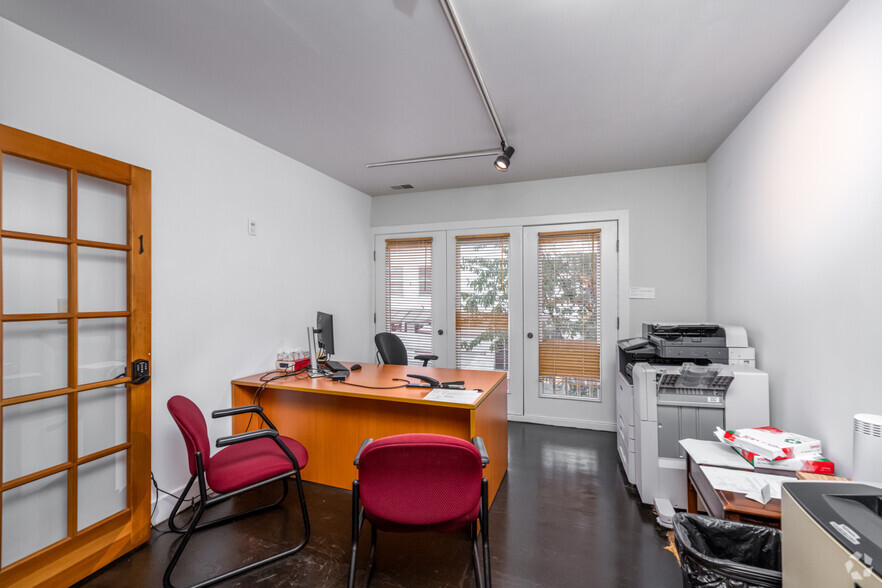 More Photos Of 4328 Farragut St, Hyattsville Loft Creative Space For Sale